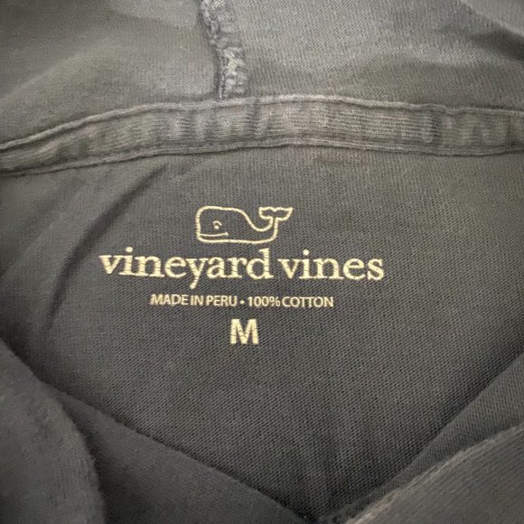 Men's Vineyard Vines Hooded Tee - Picture 5 of 6